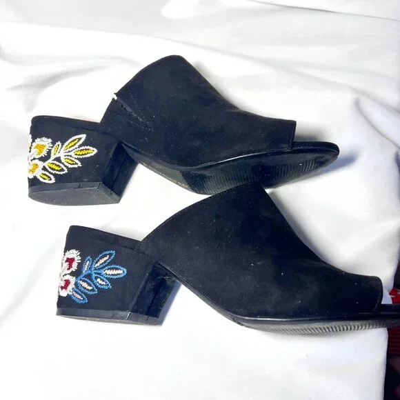 Restricted Women's Slip On Block 2 1/2" Heels-Black Floral Embroidered-Open Toe - Picture 7 of 16
